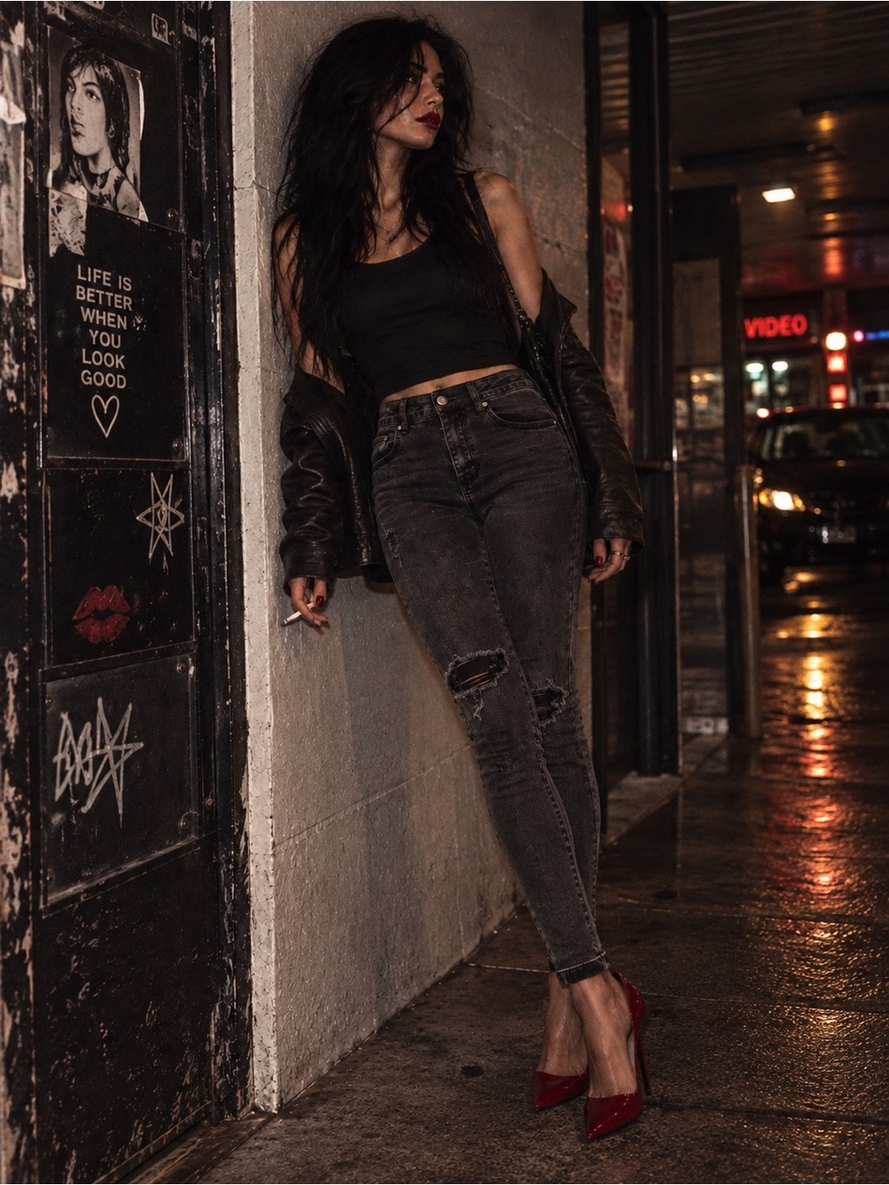 Garage | High-Rise | Distressed | Size 01/25 | Skinny Jeans | Charcoal Gray